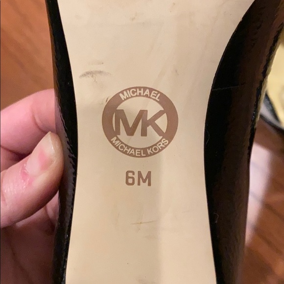 Black Michael Kors Heels Size 6 - Picture 4 of 5